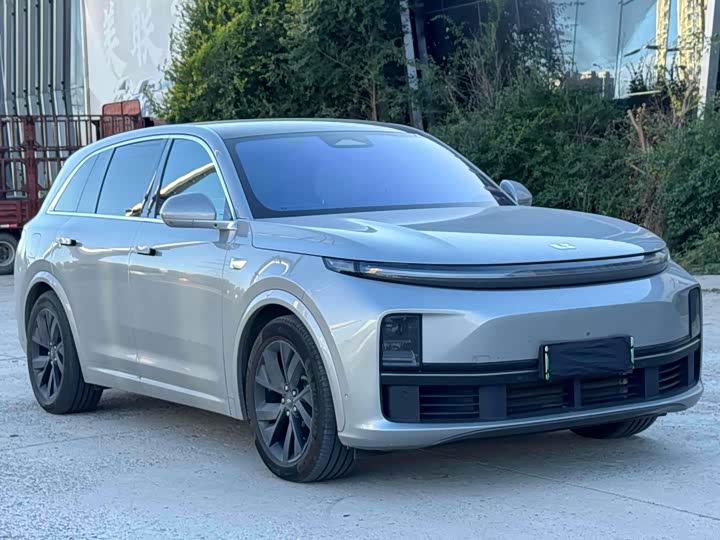 Фото 2 - LiXiang L7