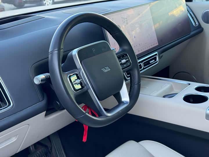 Фото 9 - LiXiang L7