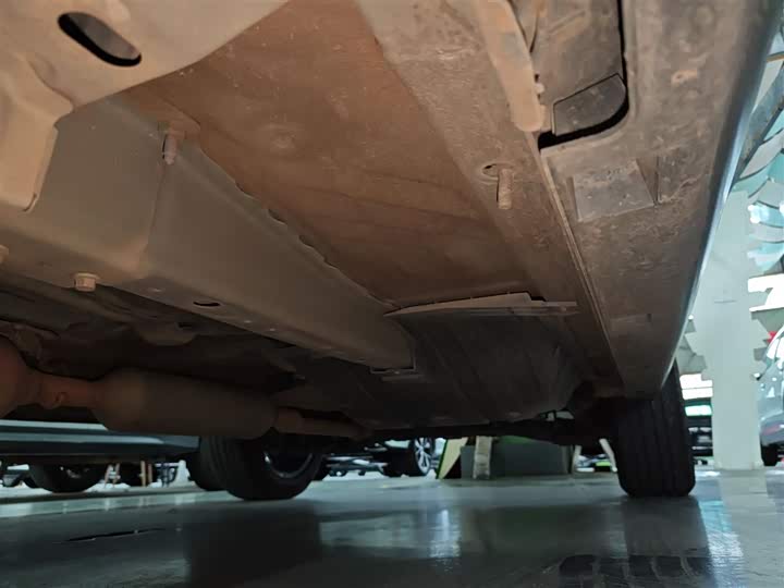 Фото 22 - Dongfeng Aeolus AX7