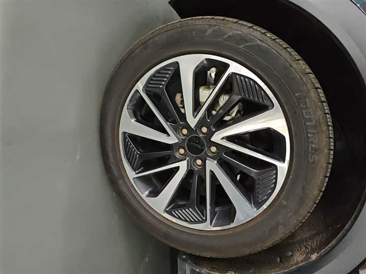 Фото 23 - Dongfeng Aeolus AX7