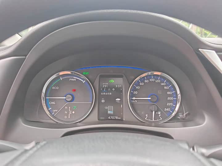 Фото 16 - Toyota Corolla Hybrid