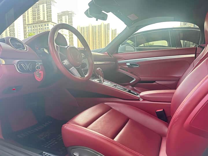 Фото 9 - Porsche 718