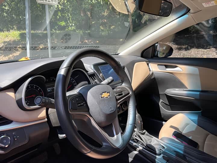 Фото 16 - Chevrolet Monza