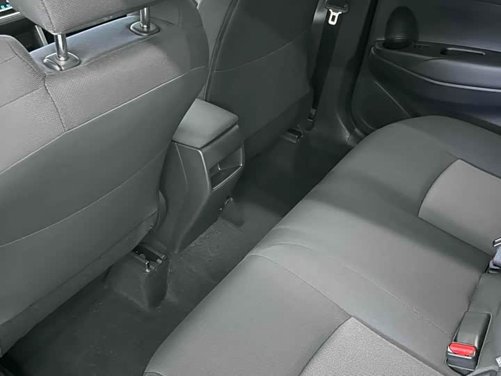 Фото 16 - Toyota Frontlander