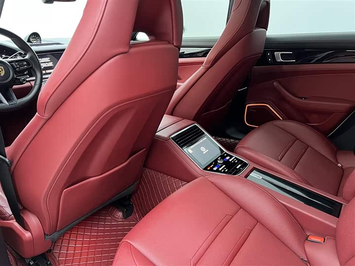 Фото 18 - Porsche Panamera Hybrid