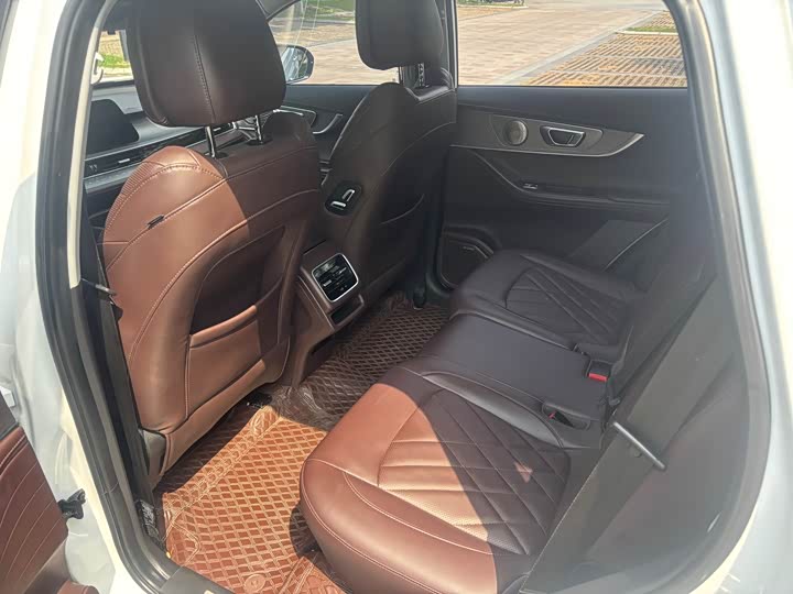 Фото 6 - Chery Tiggo 8 Pro Hybrid