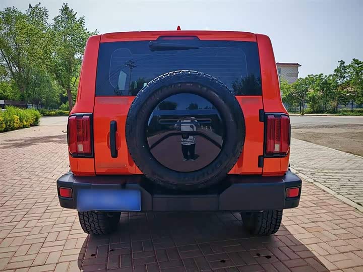 Фото 6 - Tank 300