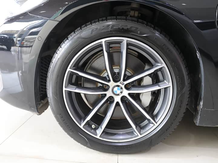 Фото 17 - BMW 5 Series Hybrid