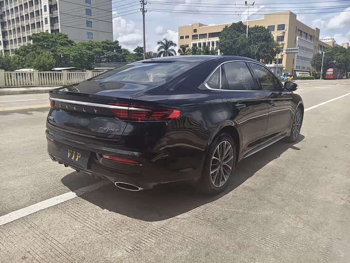 Фото 18 - Geely Preface