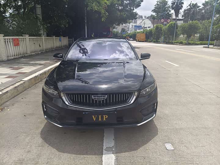 Фото 3 - Geely Preface