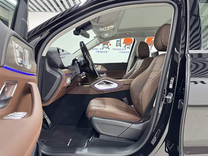 Фото 15 - Mercedes-Benz GLS-Class