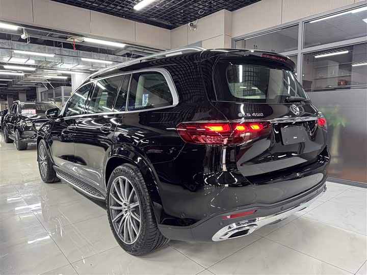 Фото 20 - Mercedes-Benz GLS-Class