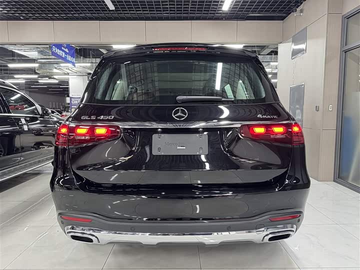 Фото 21 - Mercedes-Benz GLS-Class