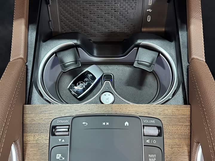 Фото 6 - Mercedes-Benz GLS-Class