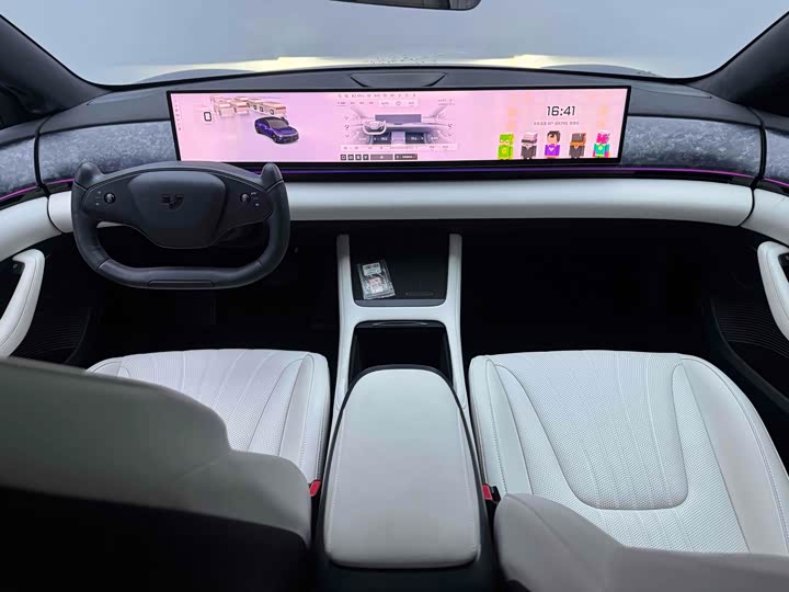 Фото 11 - Geely Jiyue 07