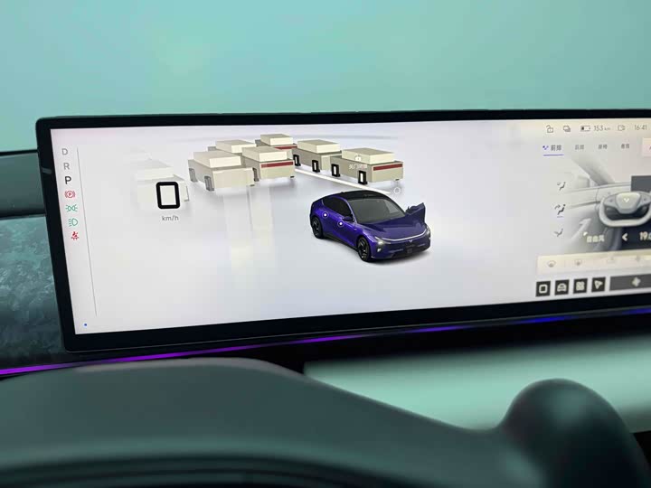 Фото 19 - Geely Jiyue 07