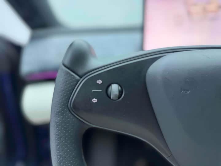 Фото 21 - Geely Jiyue 07