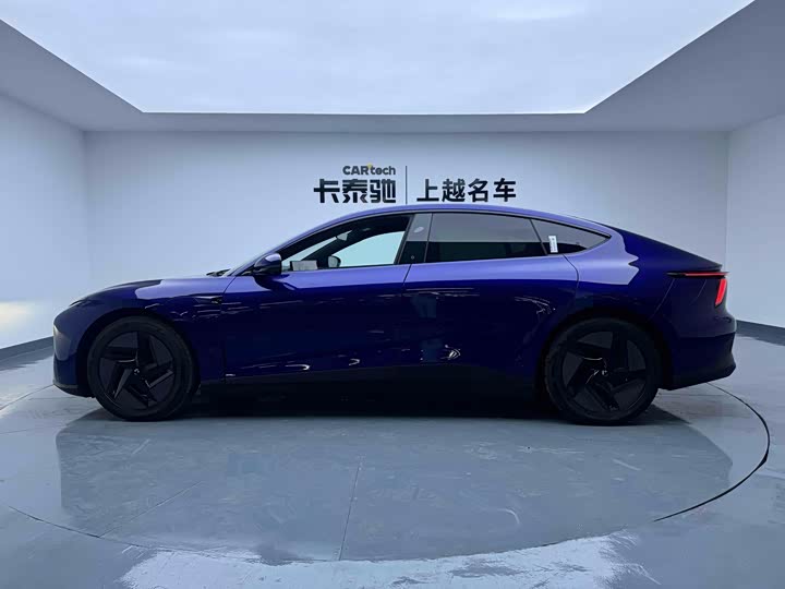 Фото 4 - Geely Jiyue 07