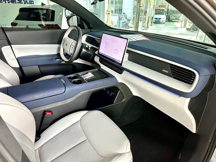 Фото 8 - XPeng G6