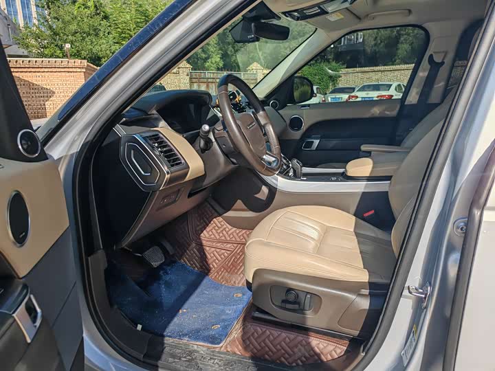 Фото 7 - Land Rover Range Rover Sport Hybrid