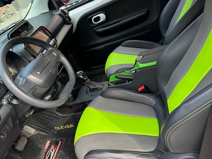 Фото 6 - Roewe Clever