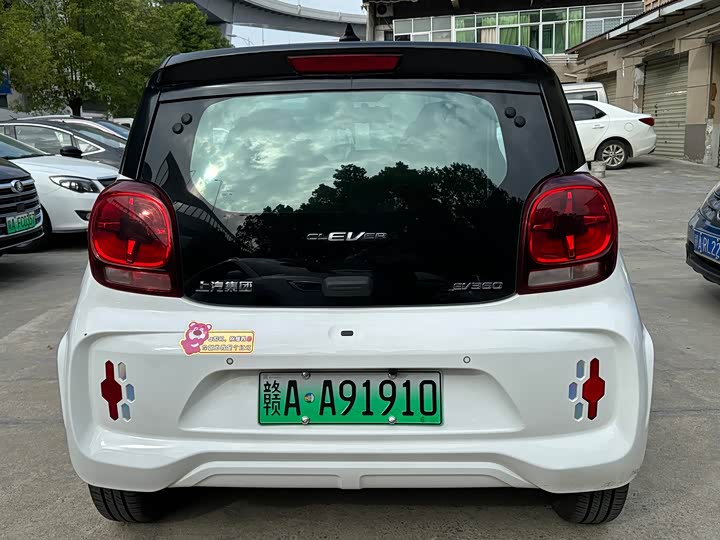 Фото 8 - Roewe Clever