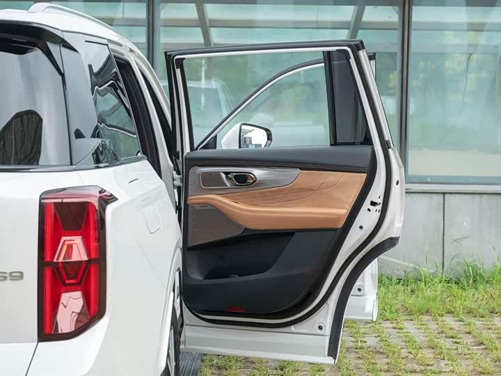 Фото 46 - GAC Trumpchi ES9