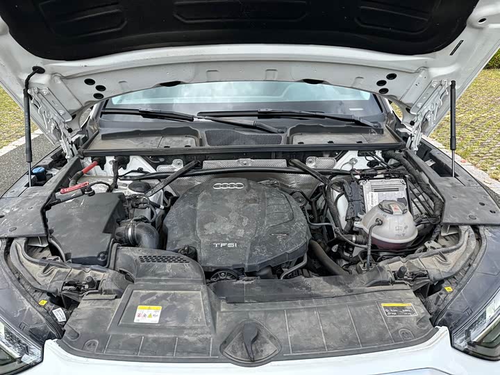 Фото 15 - Audi Q5L