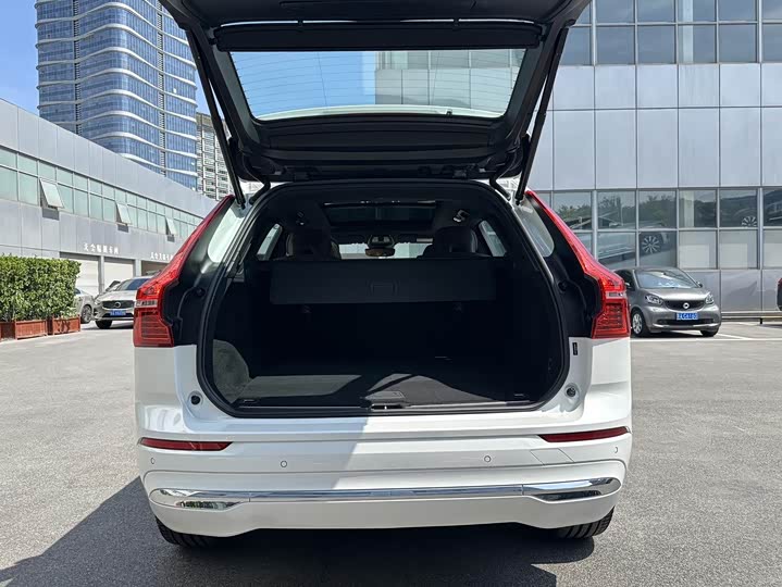 Фото 15 - Volvo XC60 Hybrid