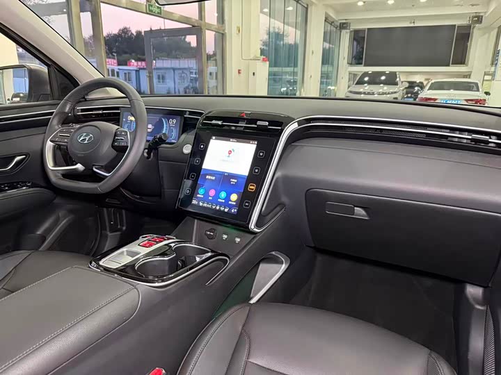 Фото 12 - Hyundai Tucson L