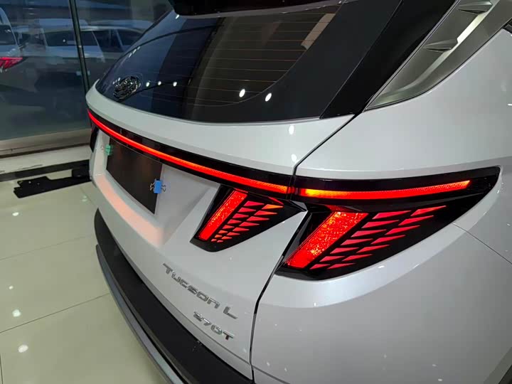 Фото 17 - Hyundai Tucson L