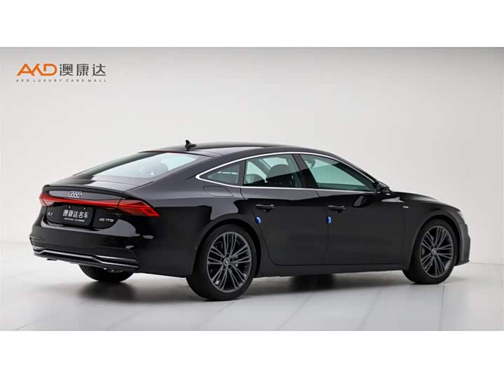 Фото 3 - Audi A7