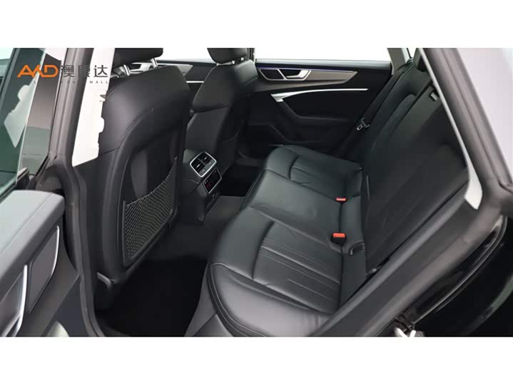 Фото 7 - Audi A7