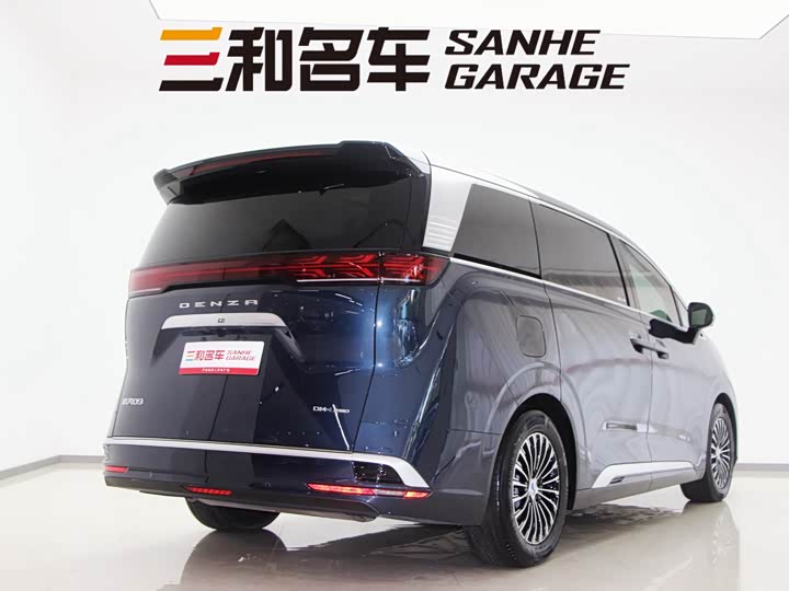 Фото 7 - Denza D9