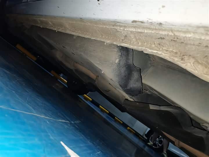 Фото 16 - Buick GL8 ES