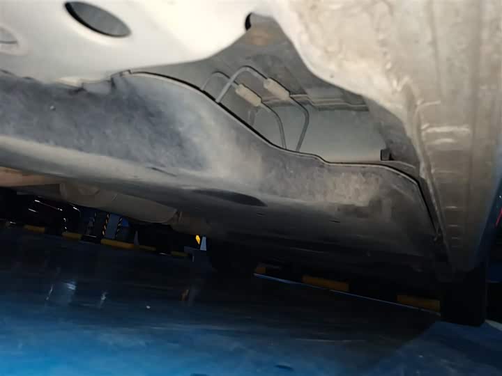 Фото 19 - Buick GL8 ES