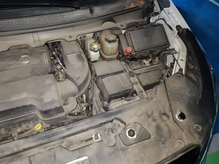 Фото 22 - Buick GL8 ES