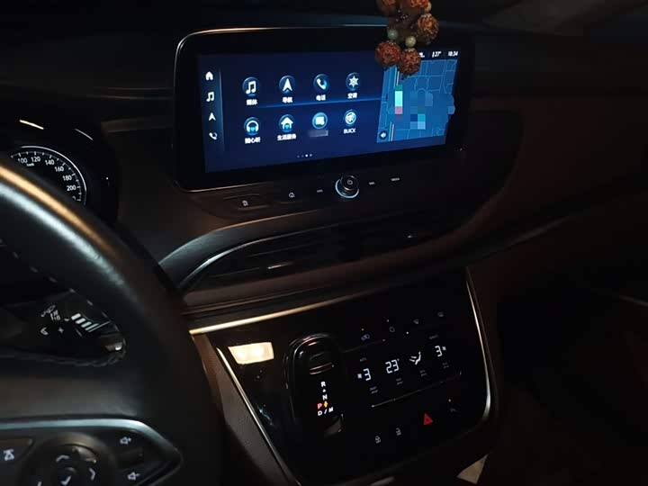 Фото 6 - Buick GL8 ES