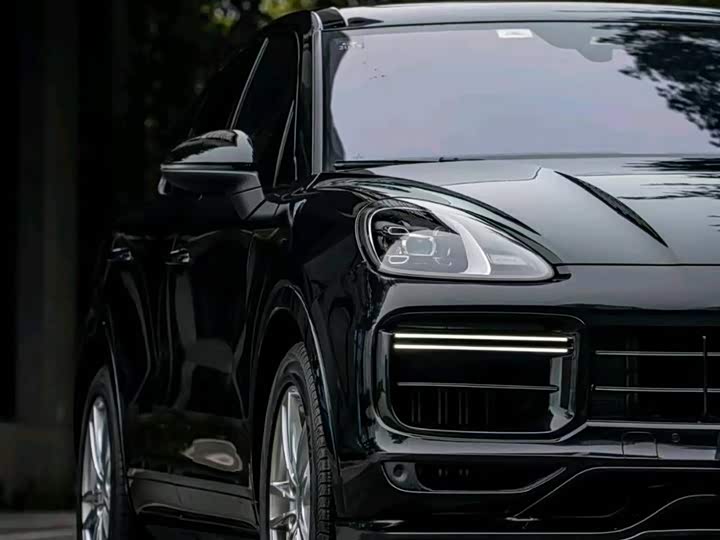 Фото 3 - Porsche Cayenne