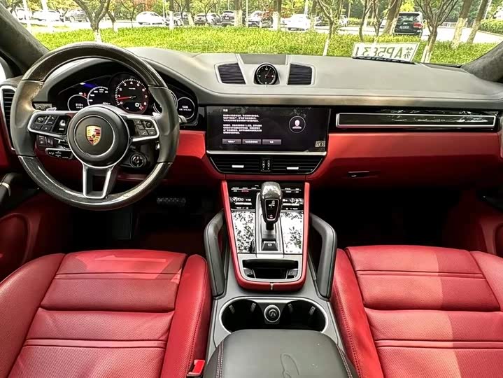 Фото 6 - Porsche Cayenne