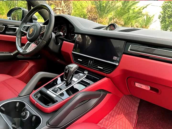 Фото 7 - Porsche Cayenne