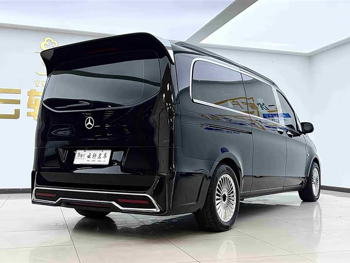 Фото 6 - Mercedes-Benz Vito