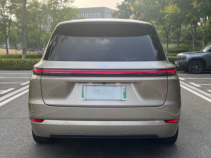 Фото 6 - LiXiang L9