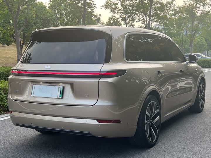 Фото 7 - LiXiang L9