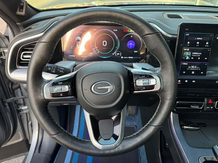 Фото 9 - GAC Trumpchi GS8