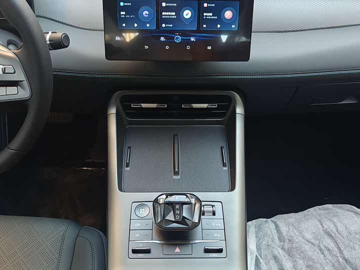 Фото 11 - BYD Qin Plus