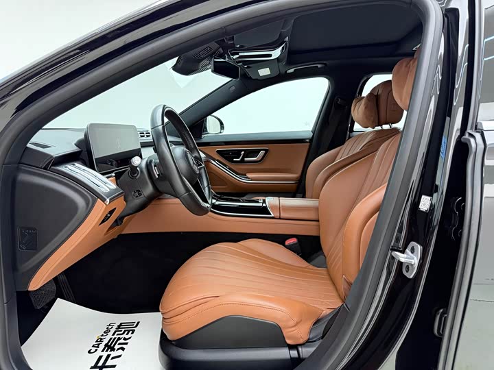 Фото 9 - Mercedes-Benz S-Class