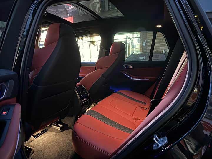 Фото 3 - BMW X5 M