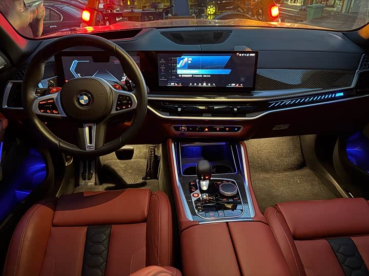 Фото 4 - BMW X5 M