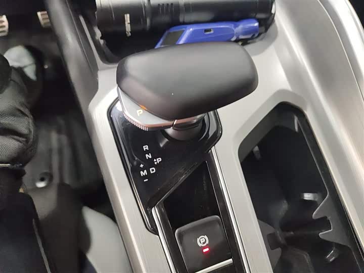 Фото 14 - Geely Preface